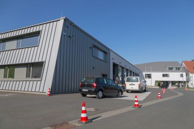 klein ausgabe maskenvlies 1 von 7